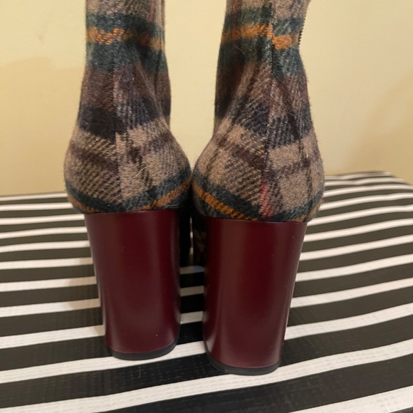 NWOT Fratelli Rosetti Burgundy Flannel Tassel Boots sz 40.5 - Picture 3 of 11